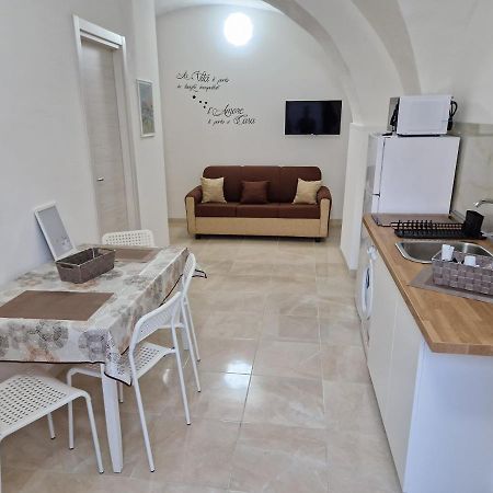 Daniel'S House Apartment Catania Bagian luar foto