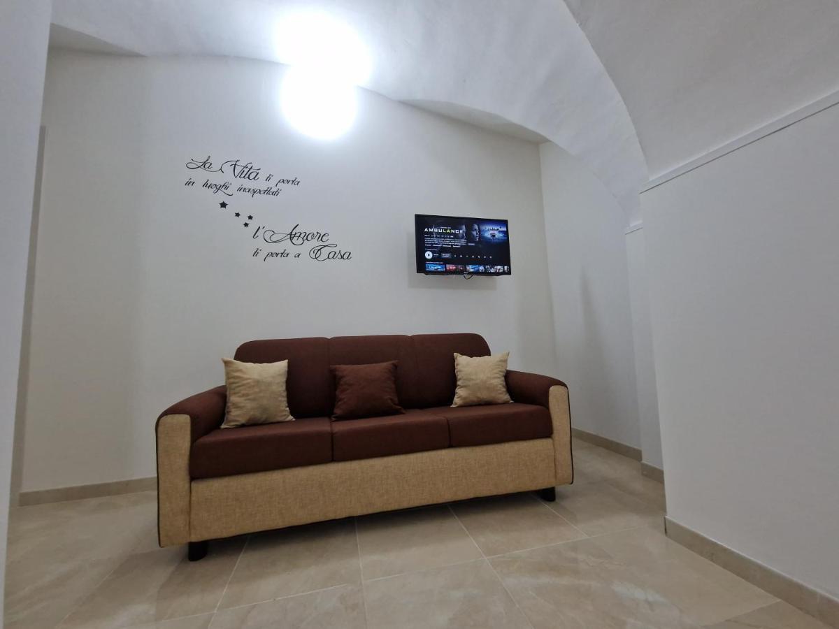 Daniel'S House Apartment Catania Bagian luar foto