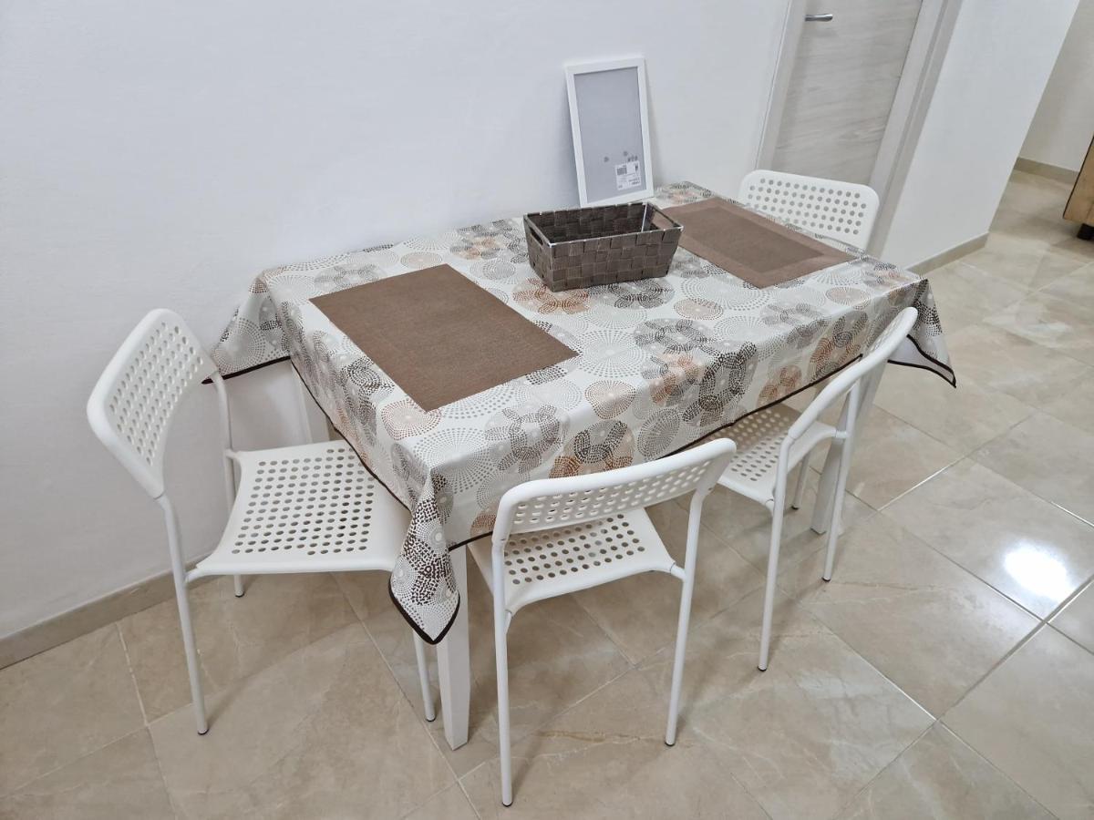 Daniel'S House Apartment Catania Bagian luar foto